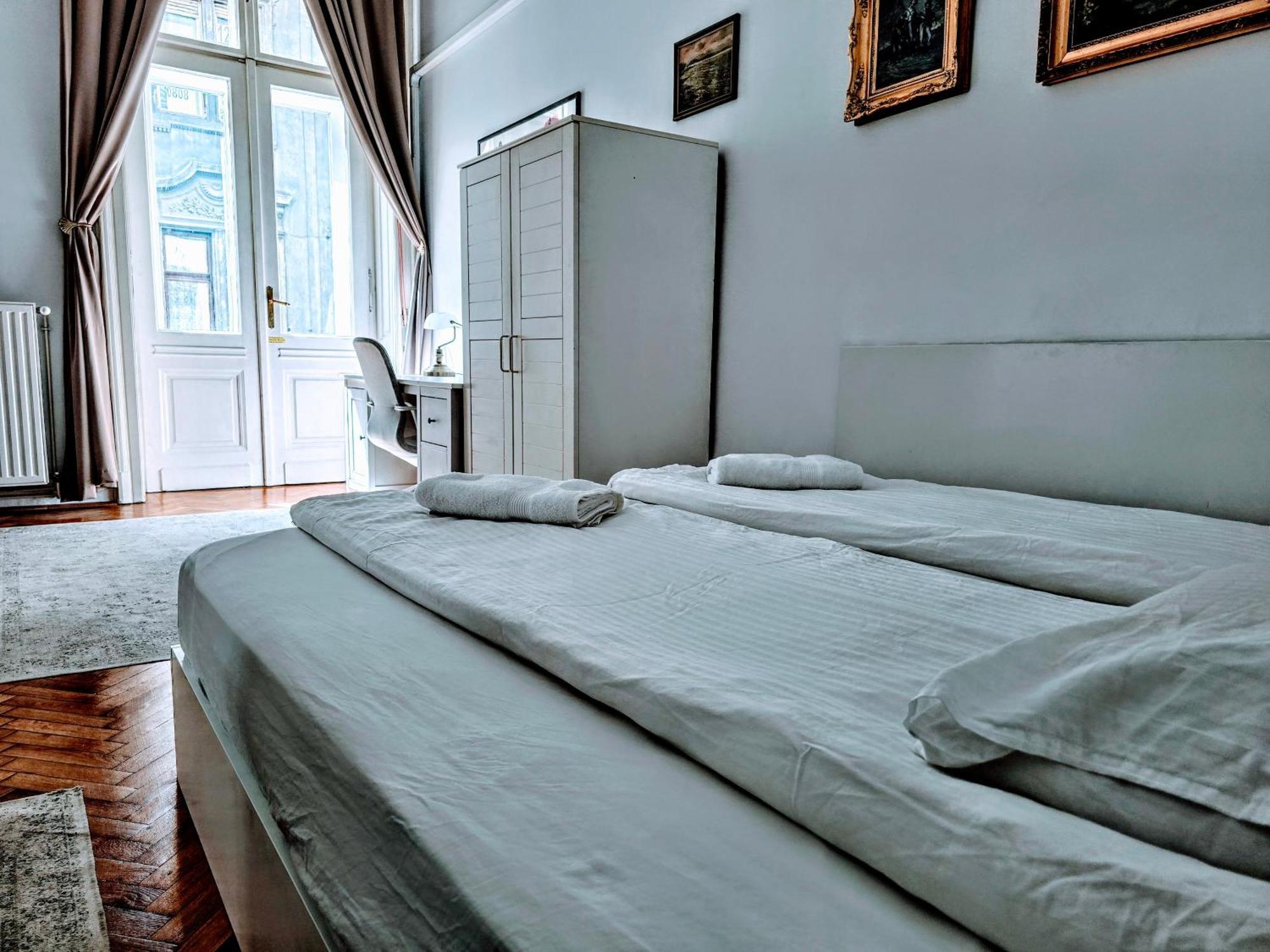 Christoph'S Central Apartment Budapest Exterior photo
